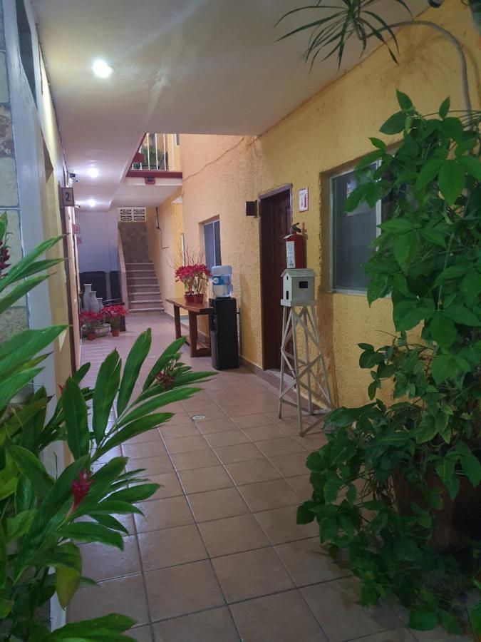Hotel Posada Marcas Канкун Экстерьер фото